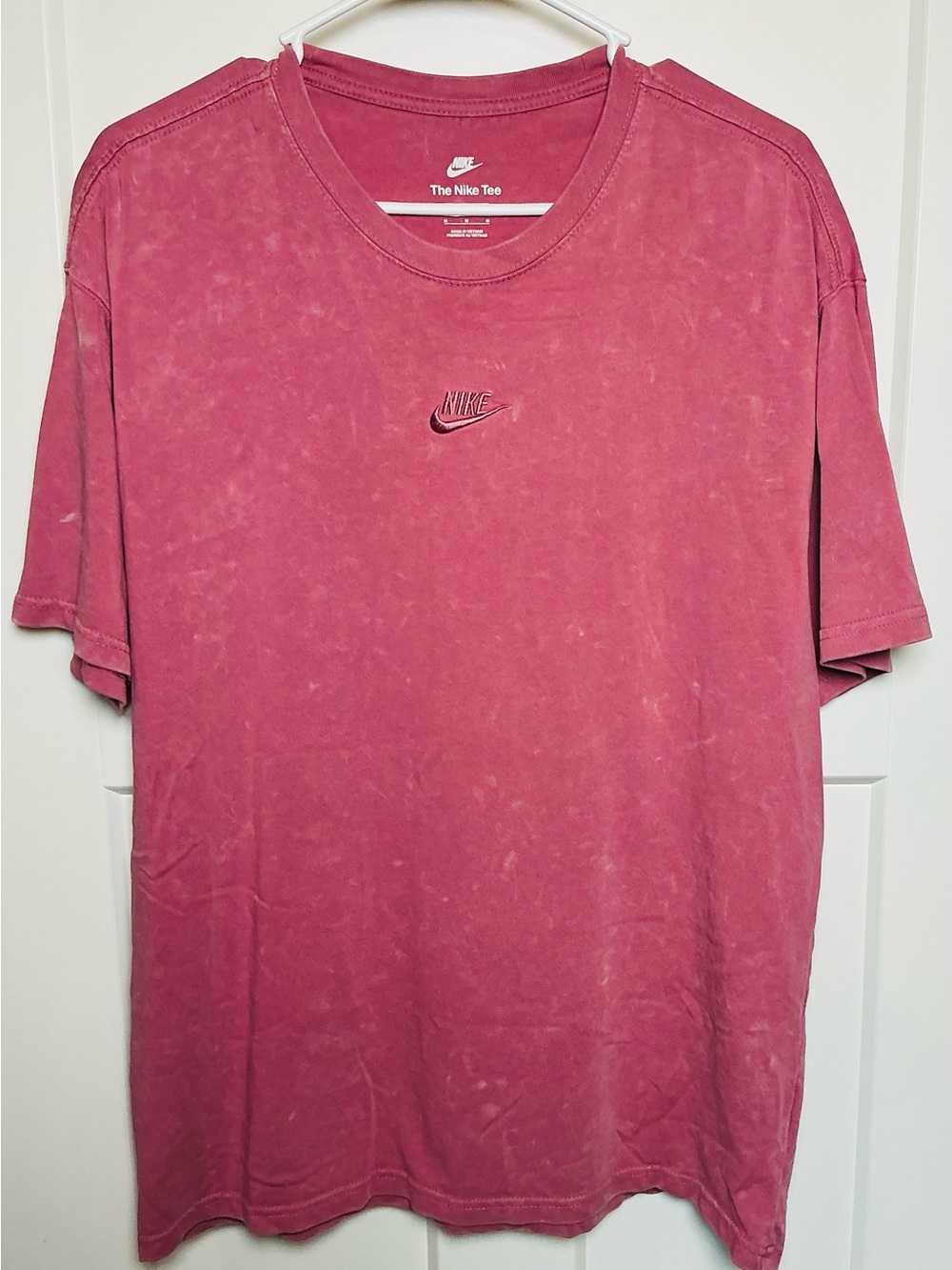 Nike Men's Mineral Wash Rose Pink Logo Short Sleeve Tee Size M LOOSE FIT